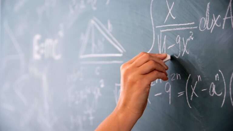 Meditații Matematică pentru Bacalaureat 2025 Meditații Matematică pentru Bacalaureat 2025