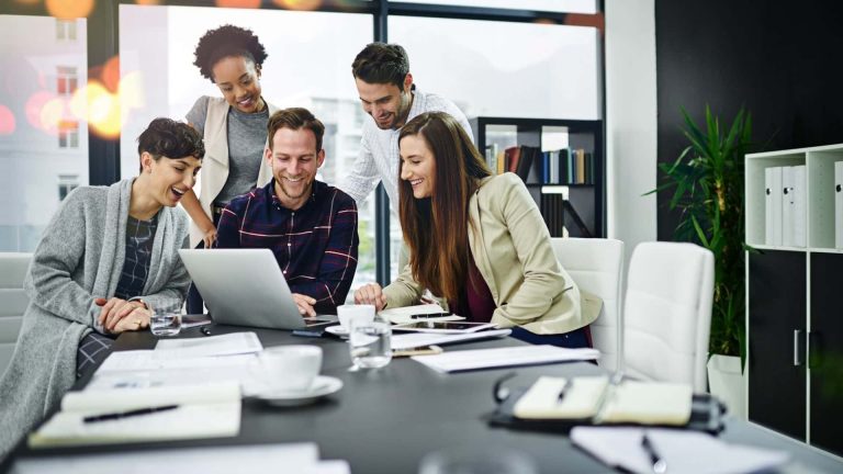 Cum îți pregătești echipa pentru transformare digitală în 2026